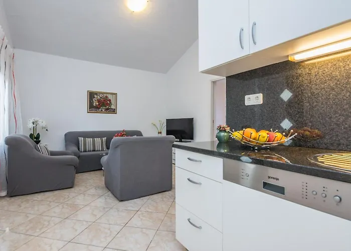 Andelic 1 By Interhome 아파트 비르