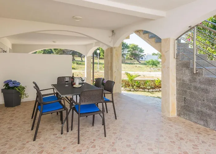 Andelic 1 By Interhome * 비르