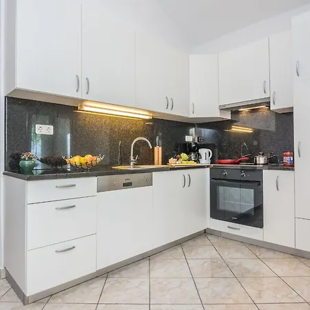 公寓 Andelic 1 By Interhome